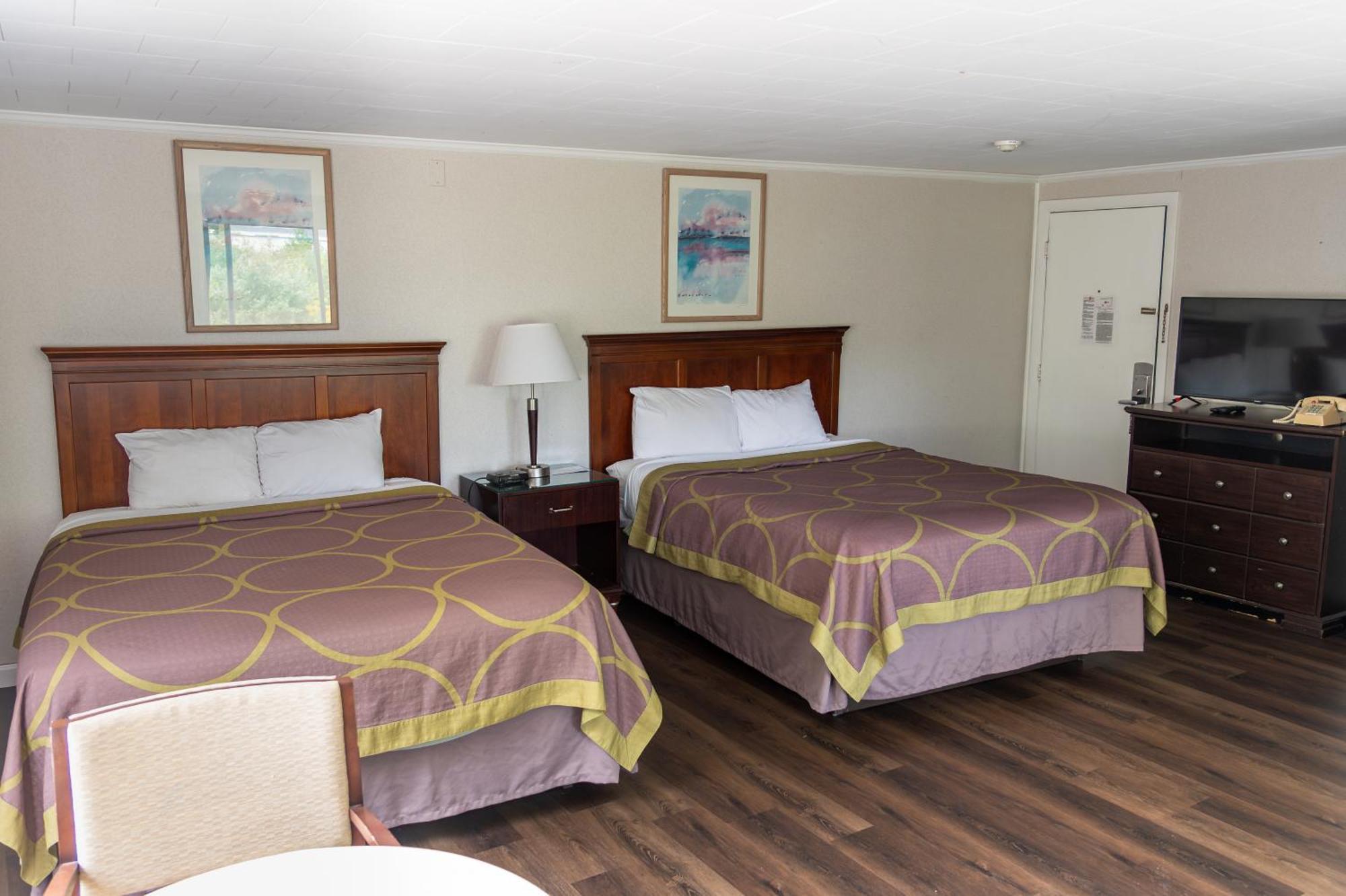ซูเปอร์ 8 บาย วินด์แฮม เวสต์ ยาร์มัท ไฮแอนนิส/เคปคอด Hotel เวสต์ ยาร์มัธ ภายนอก รูปภาพ